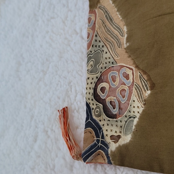 Vintage Silk Kimono Fabric Reverses to  Shibori Fabric Decoration 14" x 15" - Picture 5 of 12